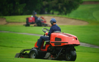 golf course maintenance jobs